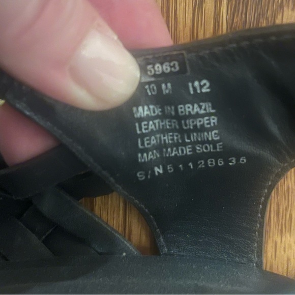 Gorgeous Tory Burch platform. - Picture 8 of 10